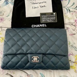 ❌❌SOLD❌❌ Chanel Clutch on Chain in Blue Caviar